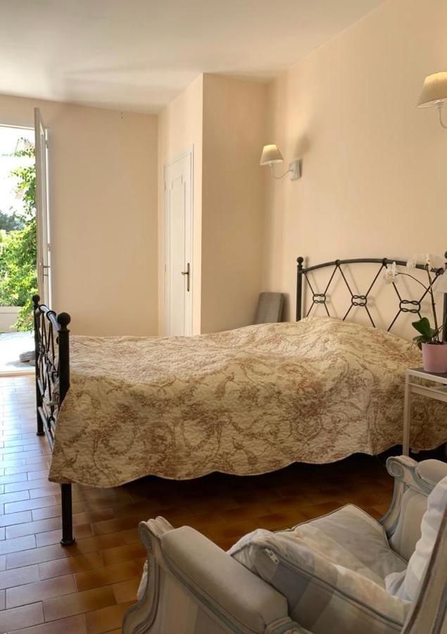 Cap D Antibes, Salis Beach , 2 Bedrooms , Free Parking エクステリア 写真